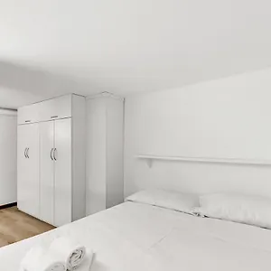 Loft Daiquiri Nel Centro Di Milano, Via Sottocorno, Porta Vittoria Apartment